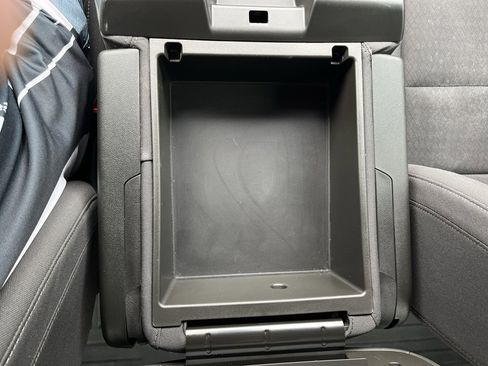 Used 2024 GMC Sierra 1500 Pro w/ Pro Value Package image 24