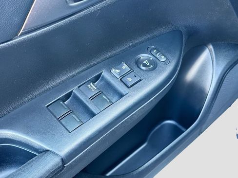 Used 2014 Honda Accord LX image 17