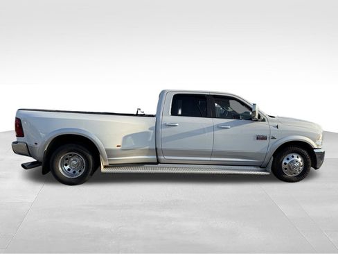 Used 2012 RAM 3500 Laramie w/ Cold Weather Group RWD image 31