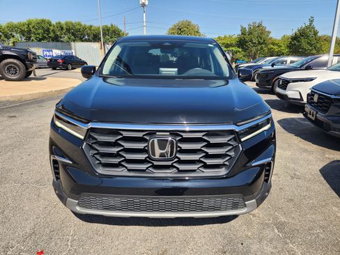 Certified 2023 Honda Pilot EX-L image 10