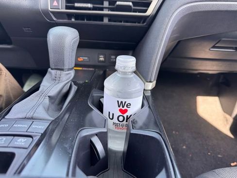 Used 2025 Toyota Camry LE image 14