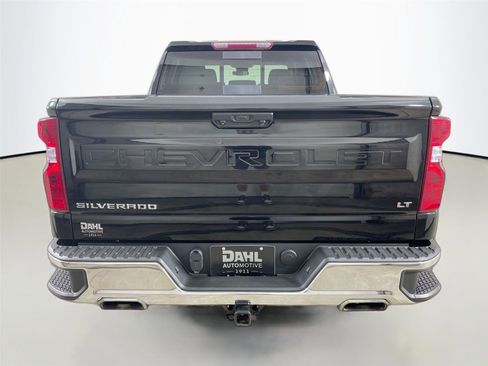 Used 2023 Chevrolet Silverado 1500 LT AWD/4WD image 12