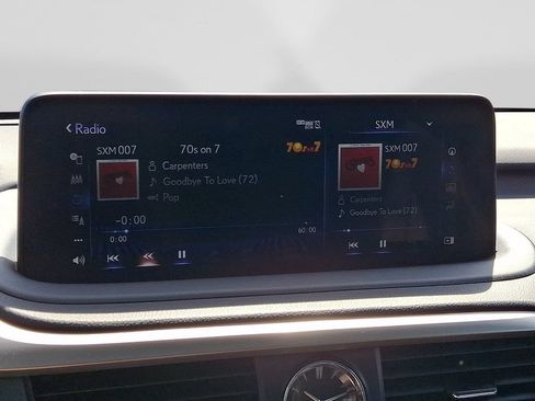 Used 2022 Lexus RX 450h AWD w/ Luxury Package image 18