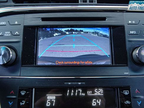 Used 2013 Toyota Avalon XLE Premium FWD image 20