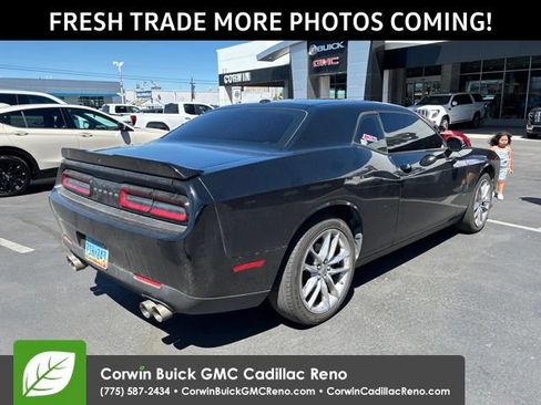 Used 2022 Dodge Challenger GT AWD/4WD image 5