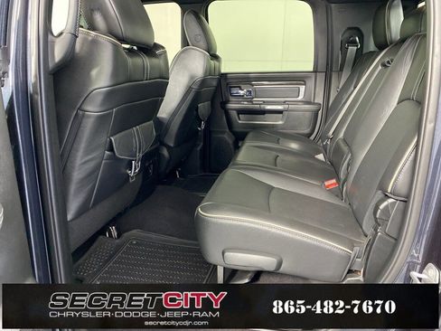 Used 2018 RAM 3500 Laramie Longhorn image 29