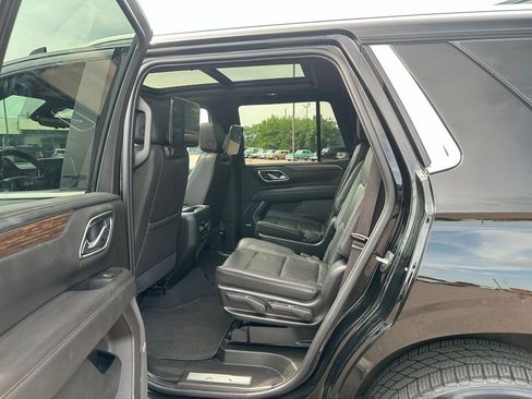 Used 2021 Chevrolet Tahoe High Country w/ Premium Package AWD/4WD image 21
