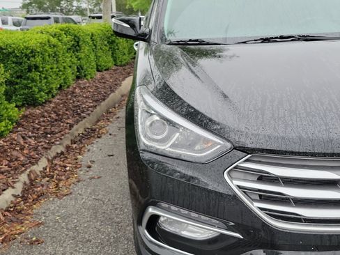 Used 2018 Hyundai Santa Fe Sport w/ Cargo Package image 6