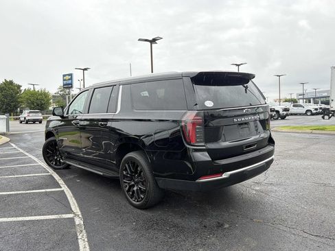 Used 2025 Chevrolet Suburban LS AWD/4WD image 5