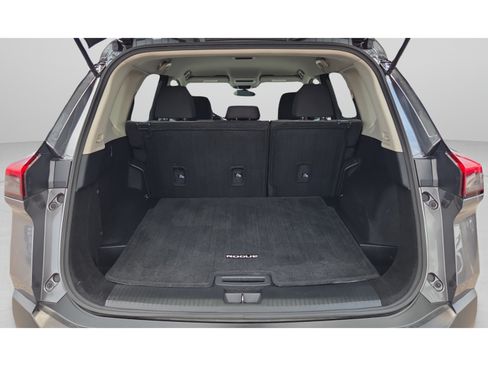 Used 2021 Nissan Rogue S AWD/4WD image 9