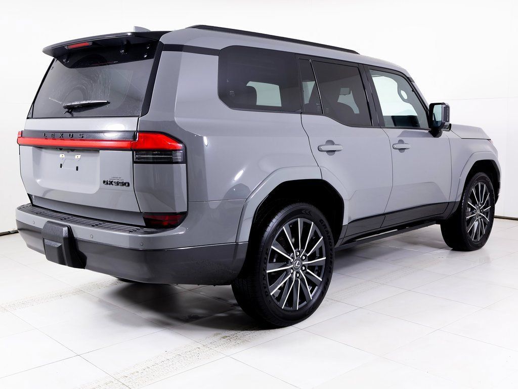 Used 2025 Lexus GX 550 w/ Accessory Package (2T) AWD/4WD image 33