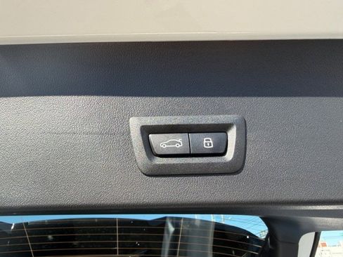 New 2026 BMW X3 xDrive30 w/ Convenience Package image 8