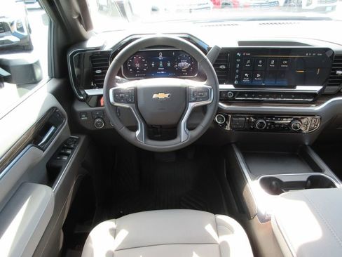 New 2026 Chevrolet Silverado 3500 LT w/ True North Edition AWD/4WD image 17