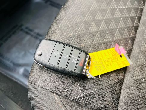 Used 2021 Kia Rio S image 31