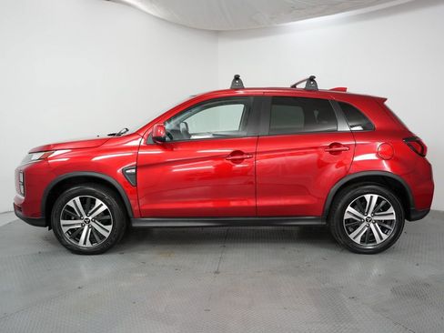 Used 2022 Mitsubishi Outlander Sport LE image 4