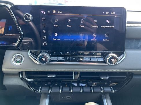 Used 2023 Chevrolet Colorado ZR2 w/ ZR2 Convenience Package III image 25