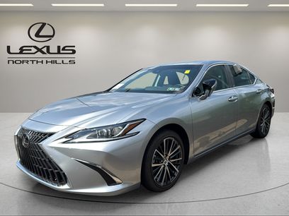 Used 2023 Lexus ES 350 w/ Premium Package