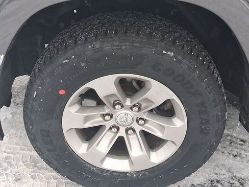 Used 2022 RAM 1500 Laramie image 12