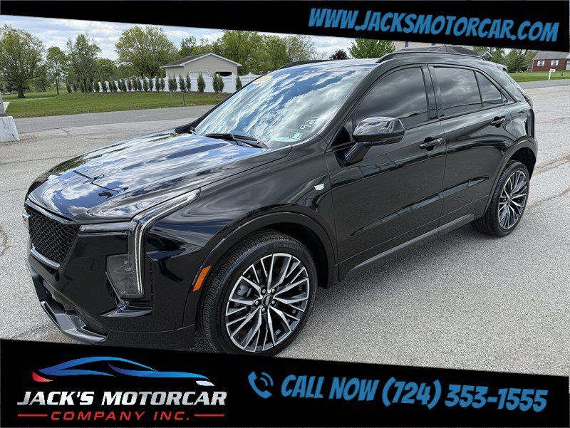 Used 2024 Cadillac XT4 Sport AWD/4WD image 11