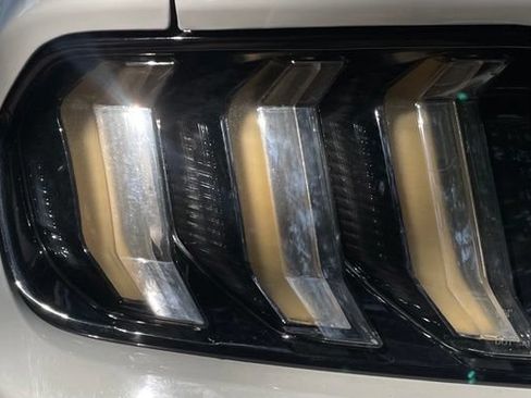 Used 2020 Ford Mustang GT Premium w/ GT Performance Package RWD image 8