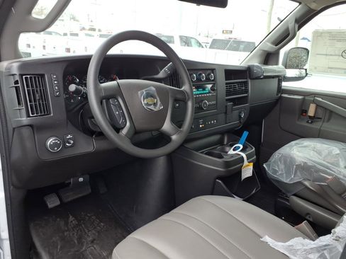 New 2025 Chevrolet Express 2500 w/ Driver Convenience Package RWD image 12