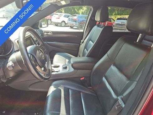 Used 2017 Jeep Grand Cherokee Limited AWD/4WD image 10