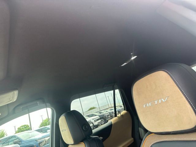 New 2026 Chevrolet Equinox ACTIV w/ Convenience Package III FWD image 15