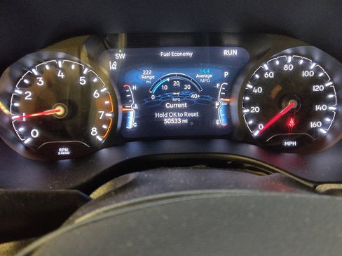 Used 2024 Jeep Compass Latitude image 23