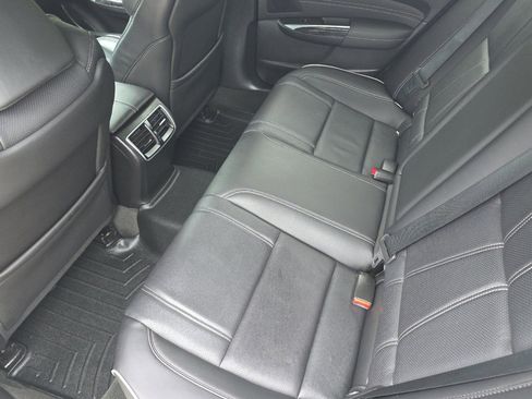 Used 2018 Acura TLX V6 SH-AWD w/ Technology Pkg image 12