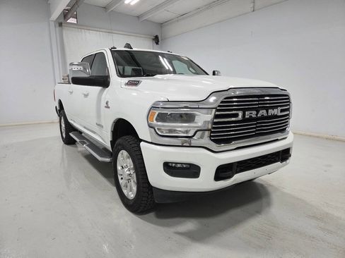 Used 2023 RAM 2500 Laramie AWD/4WD image 5