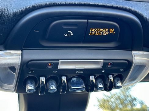 Used 2020 MINI Cooper S image 21