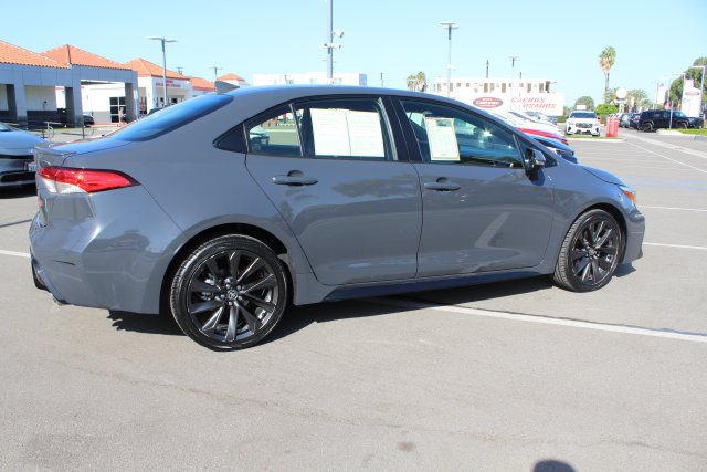 Certified 2024 Toyota Corolla SE w/ SE Premium Package FWD image 19