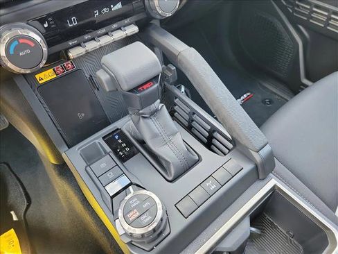 New 2025 Toyota Tacoma TRD Off-Road image 22