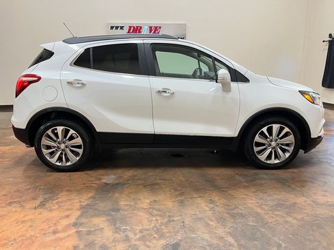 Used 2020 Buick Encore Preferred FWD image 10
