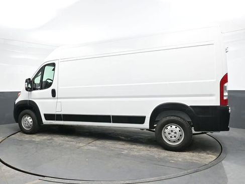 Used 2023 RAM ProMaster 2500 FWD image 4