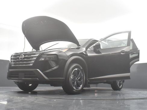 New 2026 Nissan Rogue SV w/ SV Premium Package image 39