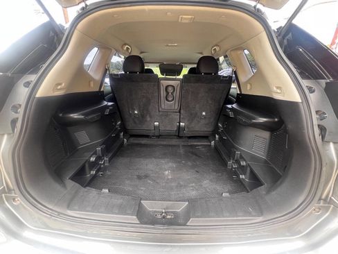 Used 2017 Nissan Rogue S FWD image 15