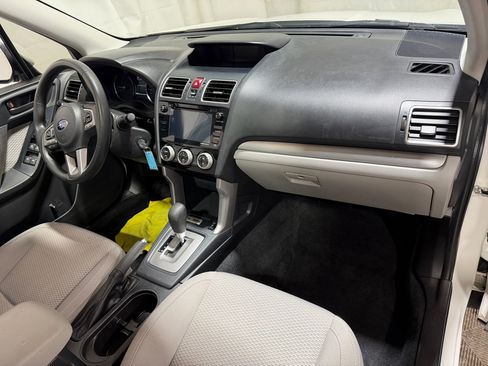 Used 2018 Subaru Forester 2.5i Premium image 13