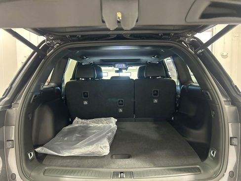 New 2026 Jeep Grand Cherokee Altitude AWD/4WD image 31