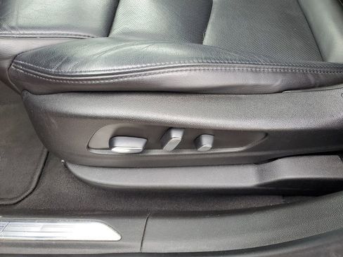 Used 2019 Cadillac XT5 Luxury image 9