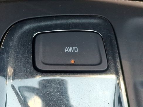 Certified 2023 Chevrolet Equinox RS AWD/4WD image 25