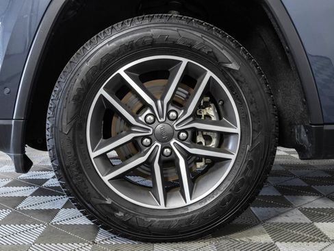 Used 2021 Jeep Grand Cherokee Limited AWD/4WD image 49