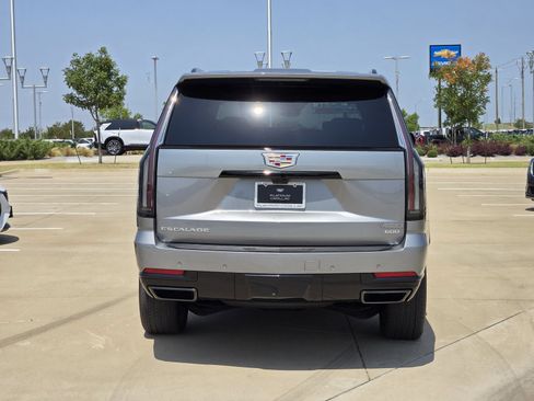 New 2026 Cadillac Escalade Sport AWD/4WD image 7