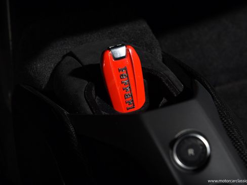 Used 2016 Ferrari 488 Spider RWD image 36