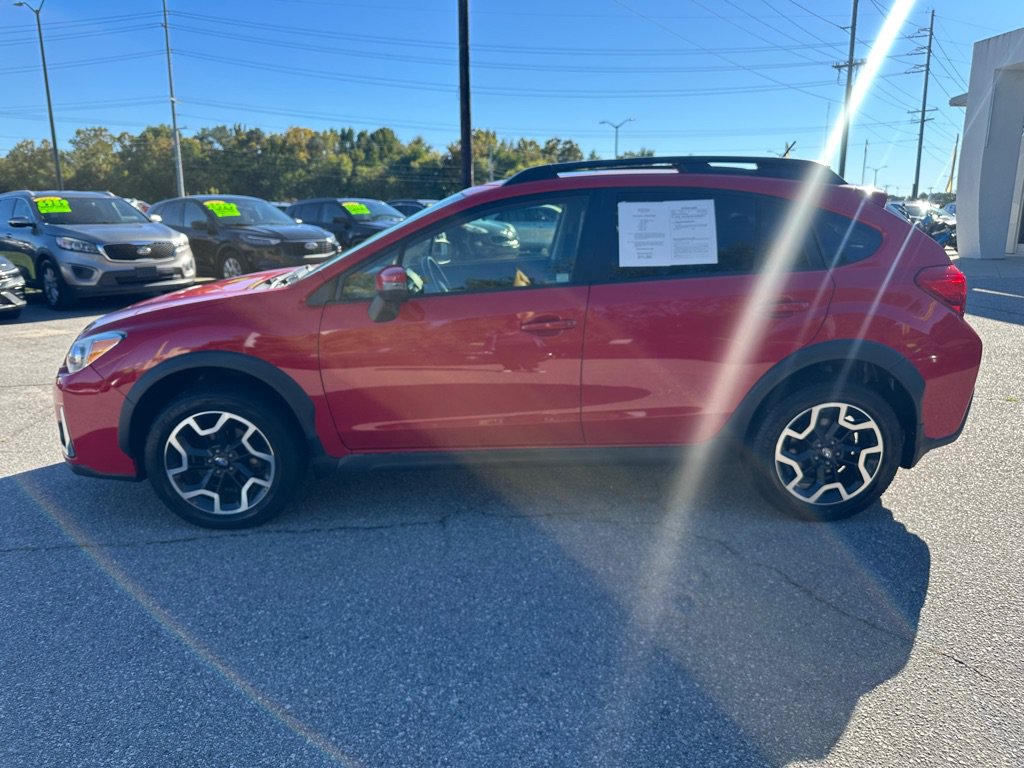 Used 2016 Subaru Crosstrek 2.0i Premium w/ Special Edition AWD/4WD image 2