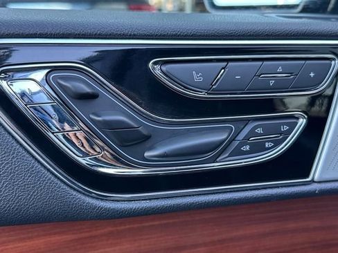 Used 2020 Lincoln Navigator L Reserve w/ Equipment Group 208A Reserve image 13