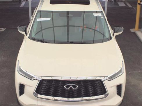 Certified 2023 INFINITI QX60 Luxe w/ Performance Audio Package AWD/4WD image 2