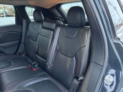 Used 2016 Jeep Cherokee Trailhawk w/ Leather Interior Group image 22