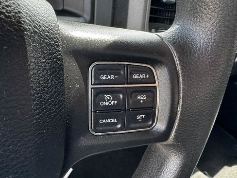 Used 2018 RAM 1500 Express w/ Express Value Package AWD/4WD image 32