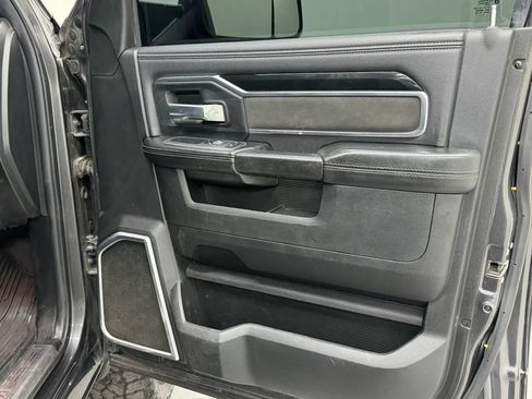 Used 2022 RAM 2500 Laramie w/ Night Edition AWD/4WD image 19
